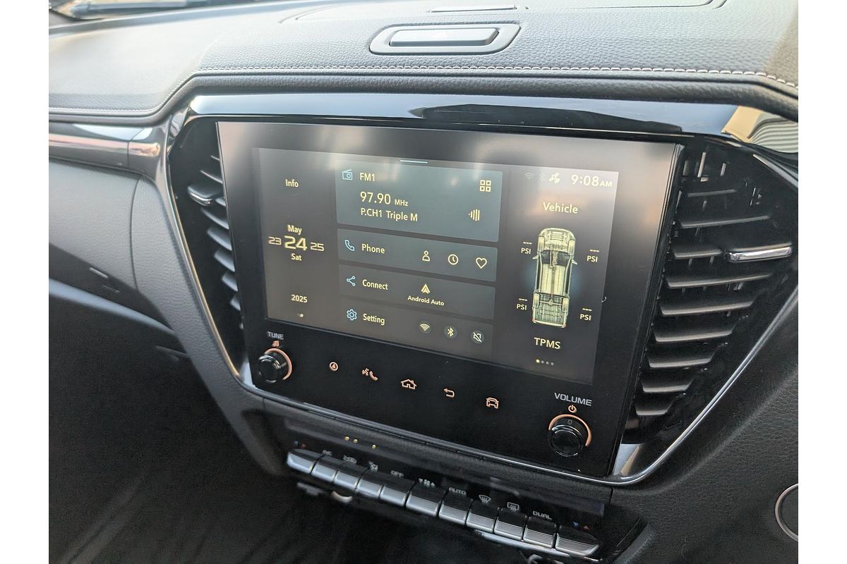 2025 Isuzu D-MAX BLADE 4X4