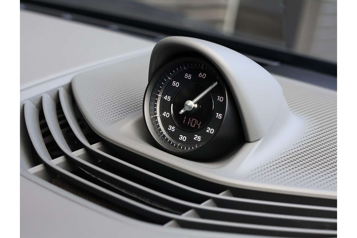2021 Porsche Taycan Turbo Y1A