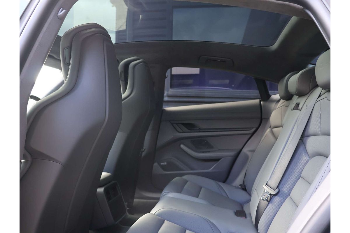 2021 Porsche Taycan Turbo Y1A