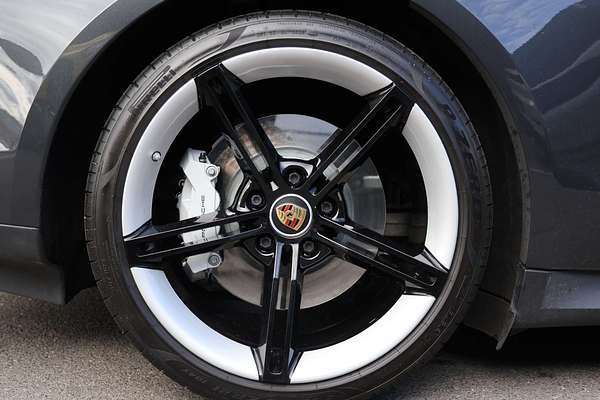 2021 Porsche Taycan Turbo Y1A