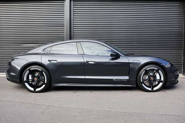 2021 Porsche Taycan Turbo Y1A