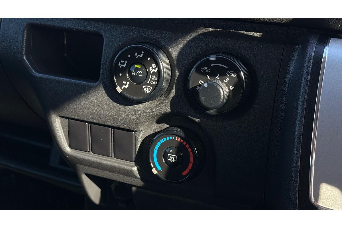 2018 Toyota Hiace KDH201R LWB