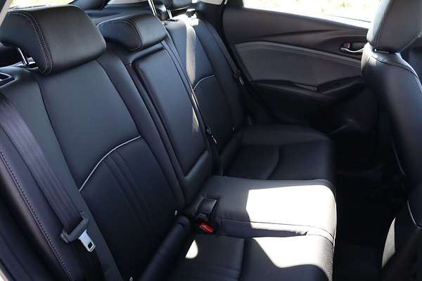 2023 Mazda CX-3 sTouring DK
