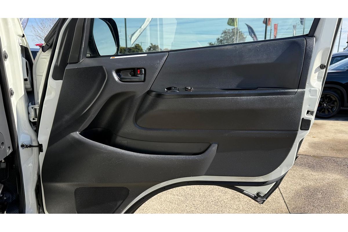 2018 Toyota Hiace KDH201R LWB
