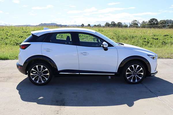 2023 Mazda CX-3 sTouring DK