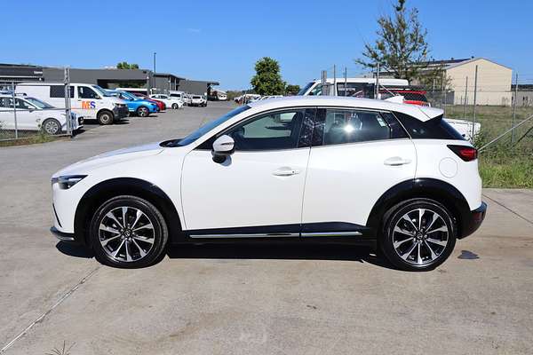 2023 Mazda CX-3 sTouring DK