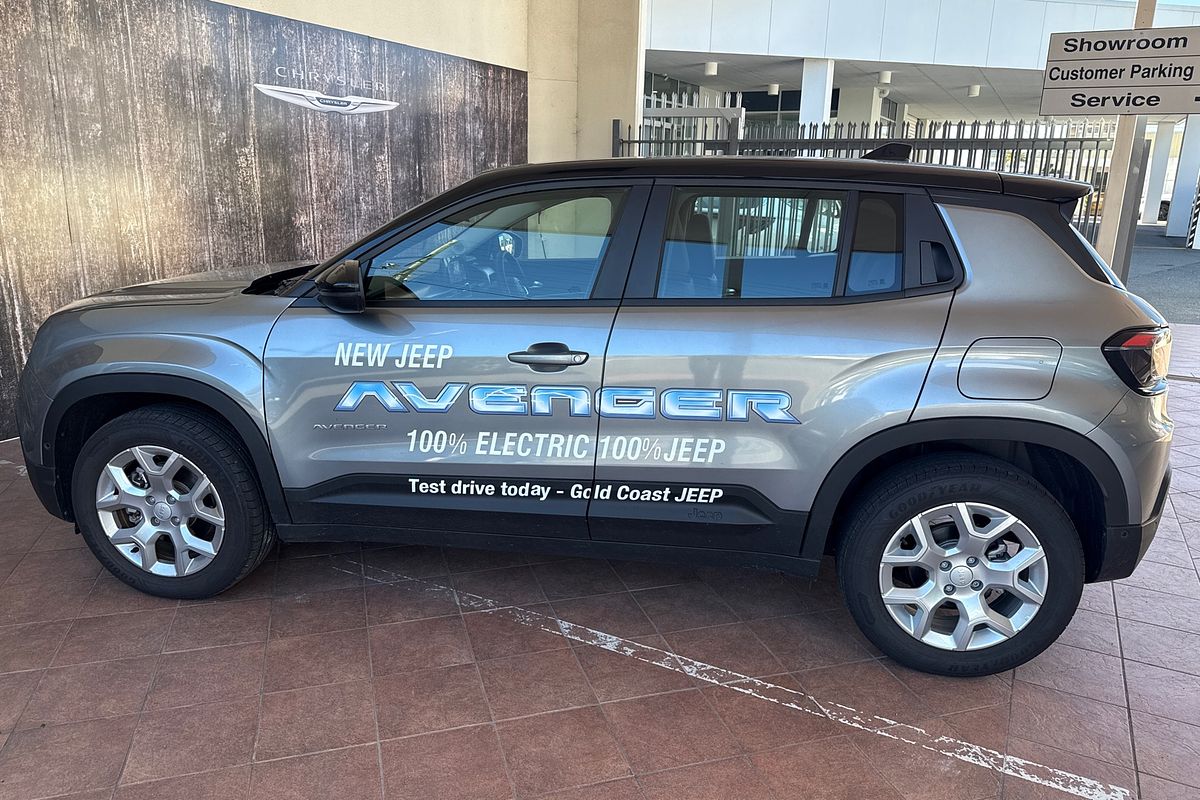 2024 Jeep Avenger Limited JJ