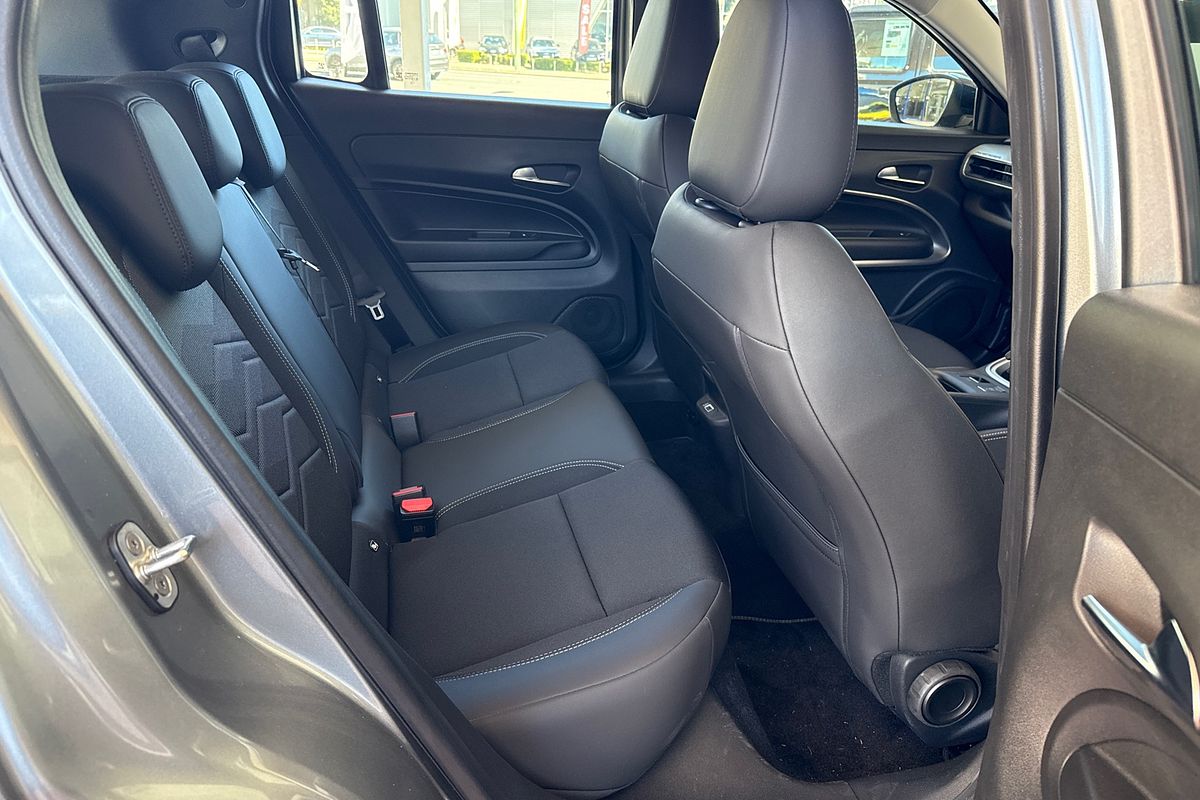2024 Jeep Avenger Limited JJ
