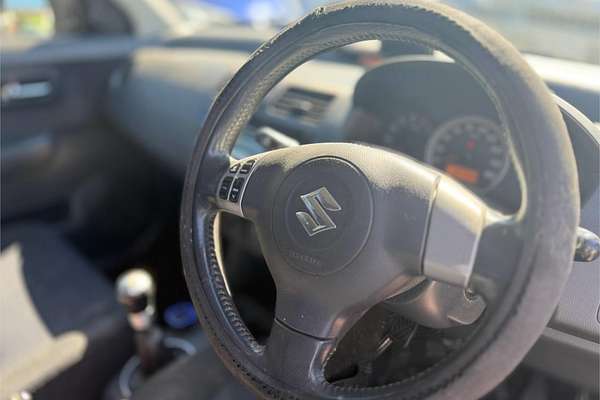 2007 Suzuki Swift RS415