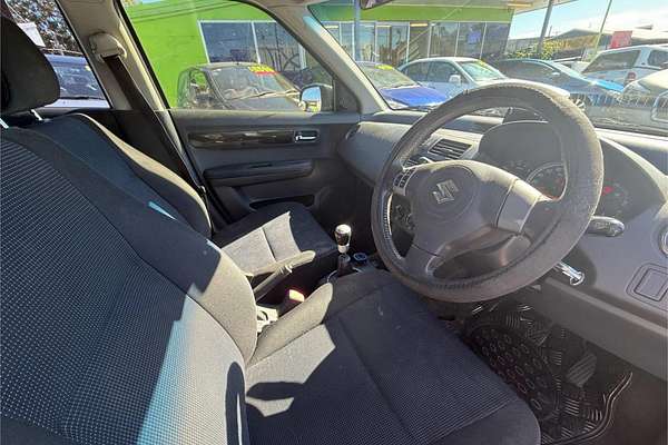 2007 Suzuki Swift RS415