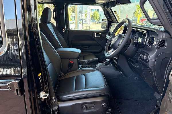 2024 Jeep Wrangler Unlimited Overland JL