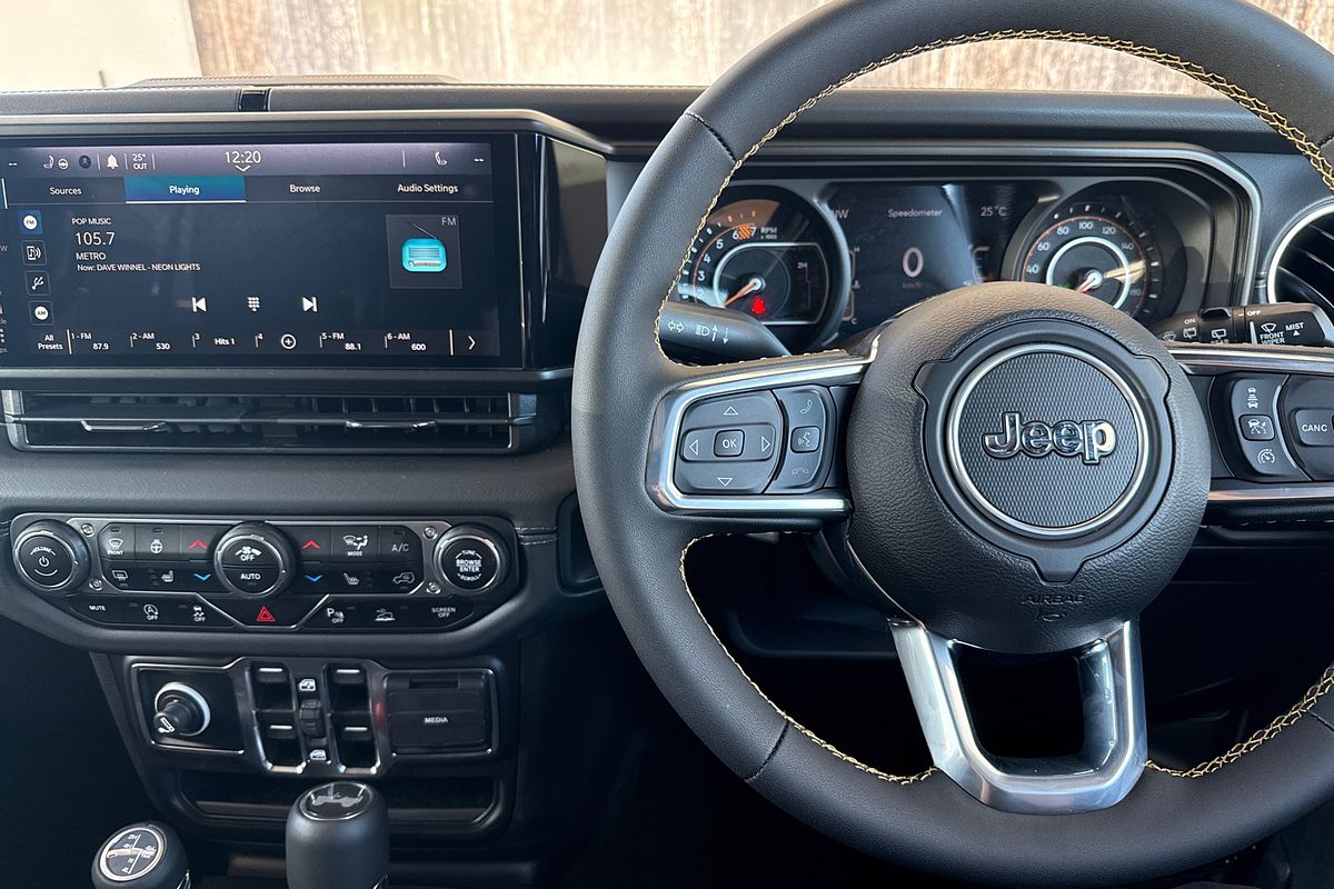 2024 Jeep Wrangler Unlimited Overland JL