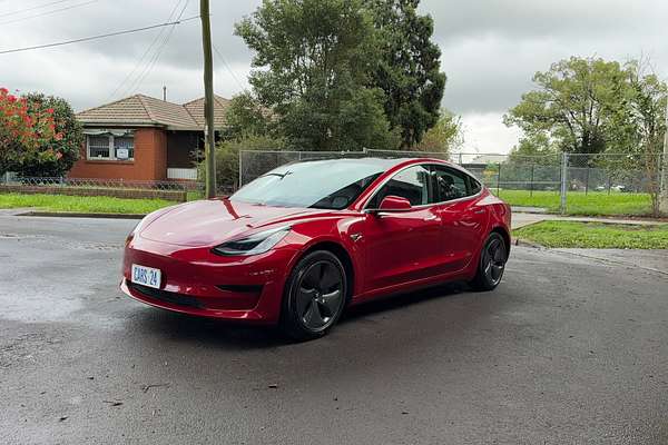 2020 Tesla Model 3 Standard Range Plus