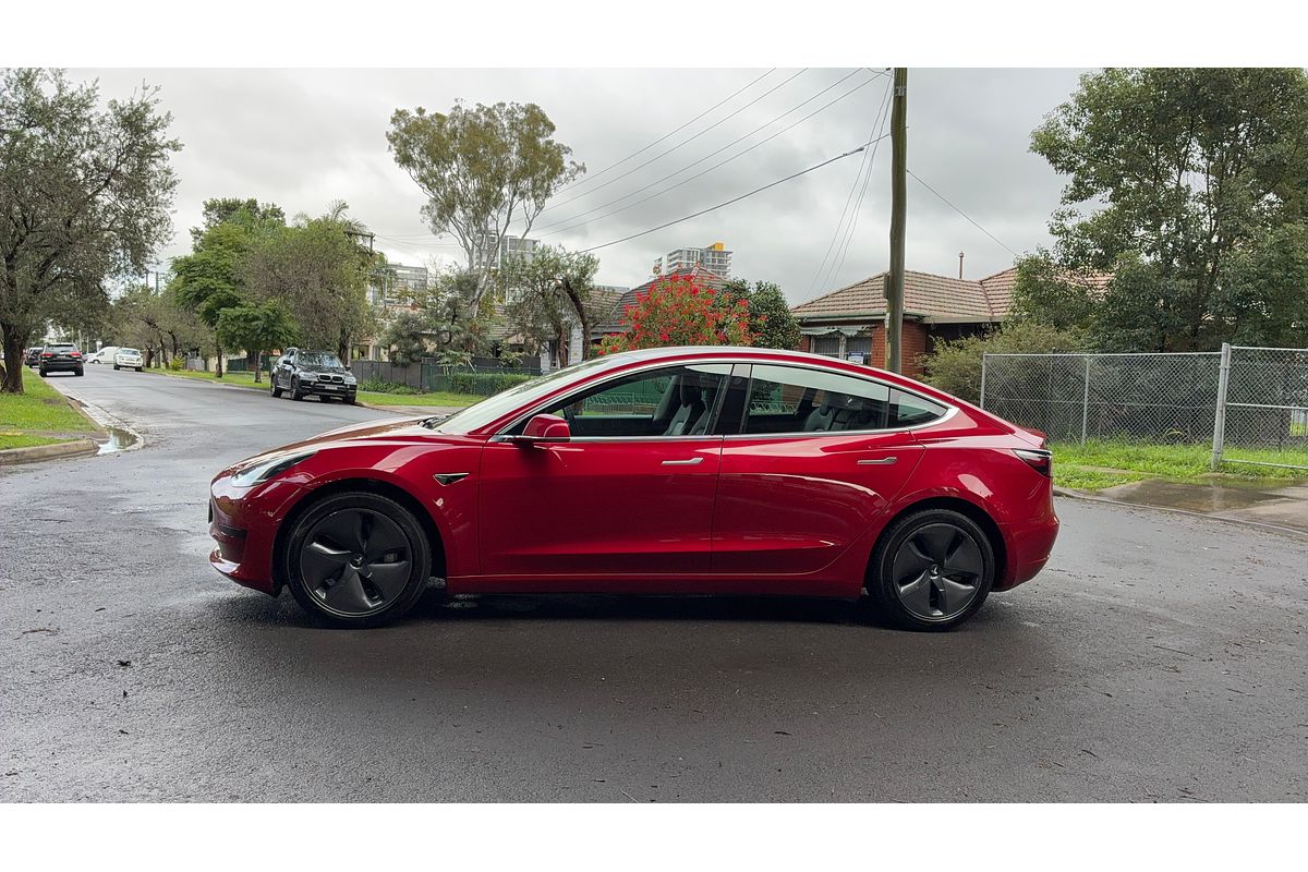 2020 Tesla Model 3 Standard Range Plus