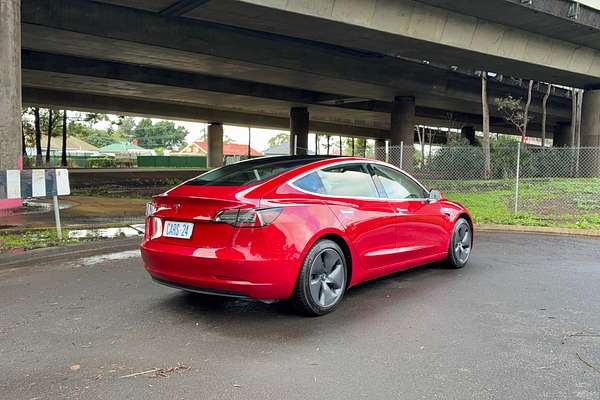 2020 Tesla Model 3 Standard Range Plus