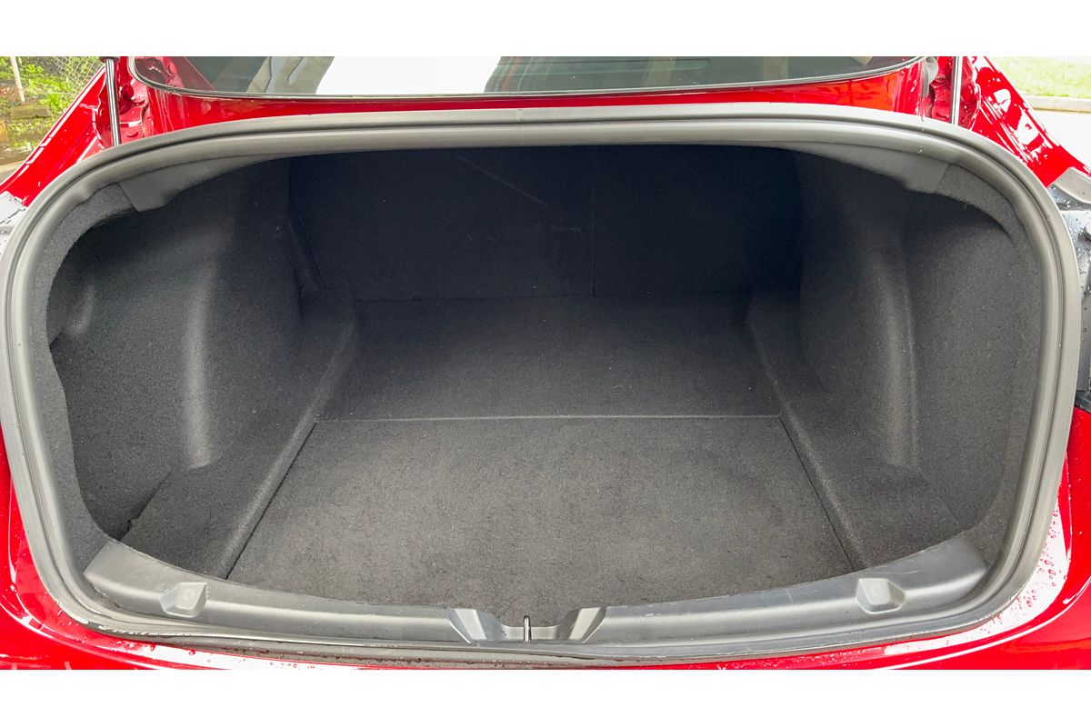 2020 Tesla Model 3 Standard Range Plus