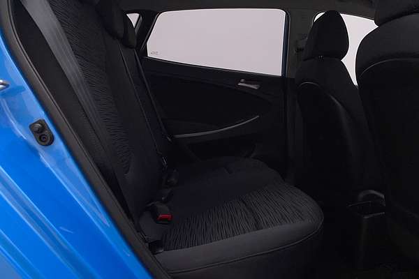 2018 Hyundai Accent Sport RB6