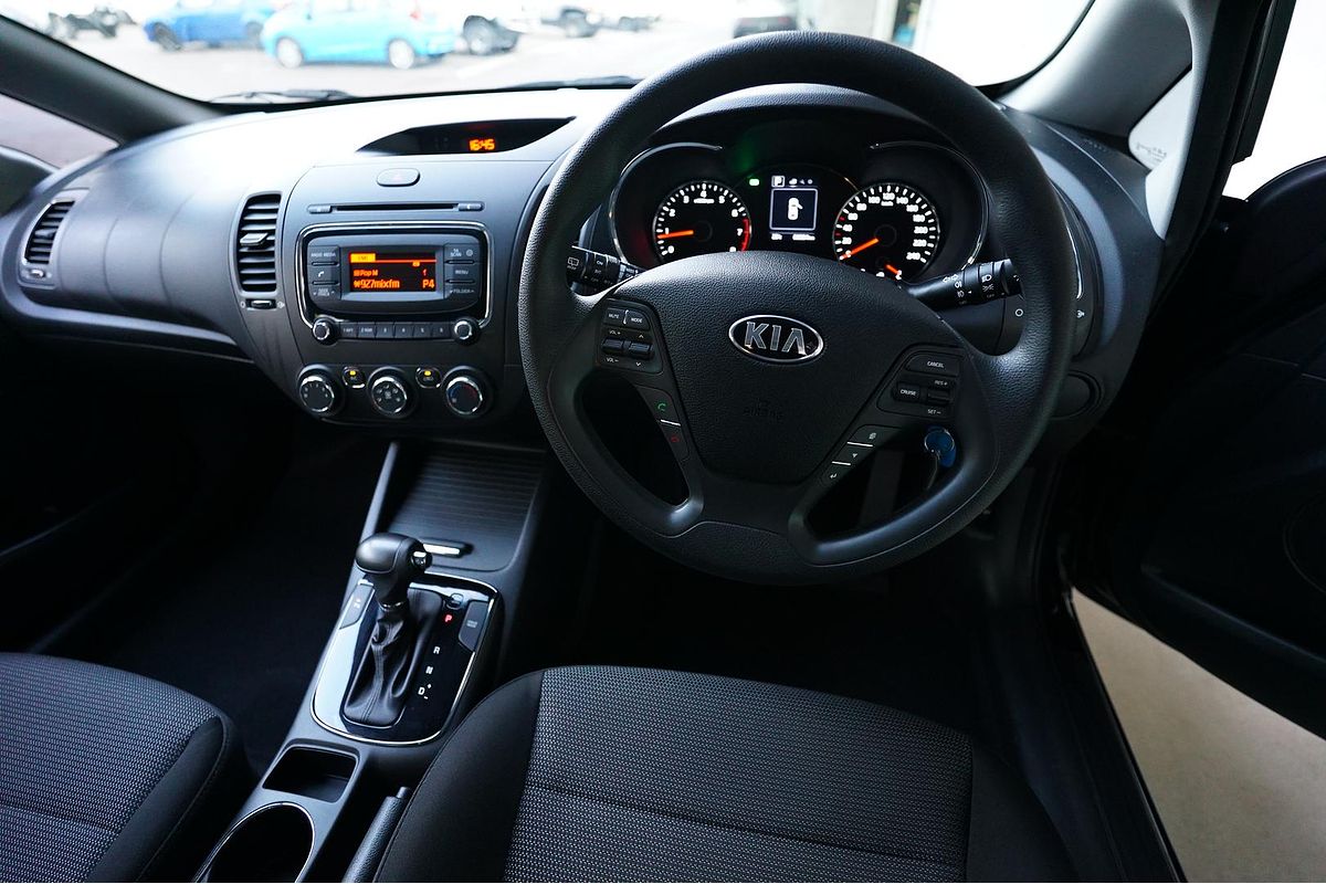 2018 Kia CERATO CERATO S DJS62G61