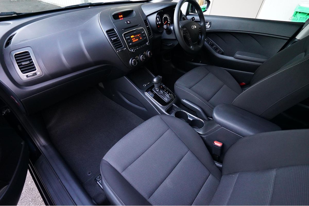 2018 Kia CERATO CERATO S DJS62G61