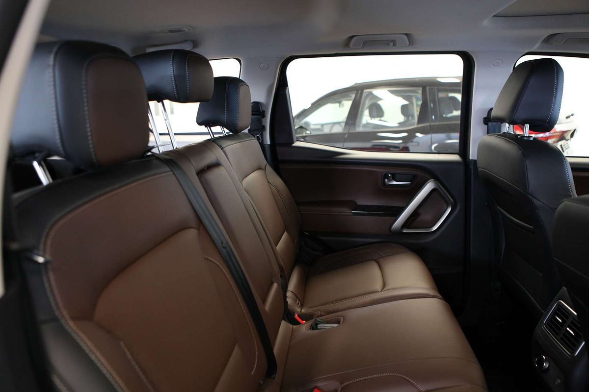 2024 Mahindra Scorpio Z8L