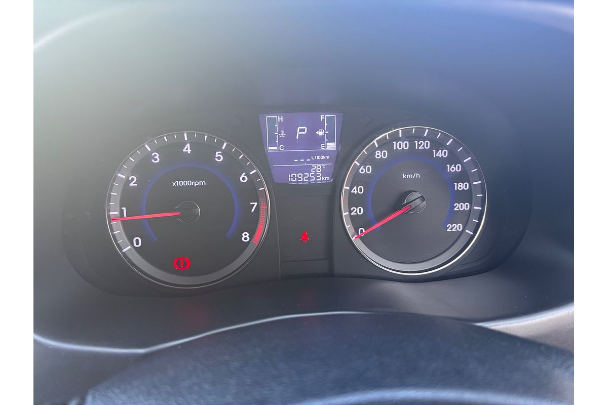 2016 Hyundai ACCENT Active RB4