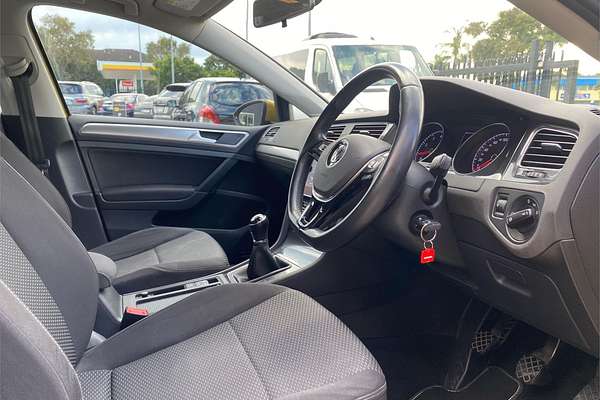 2017 Volkswagen Golf 110TSI 7.5