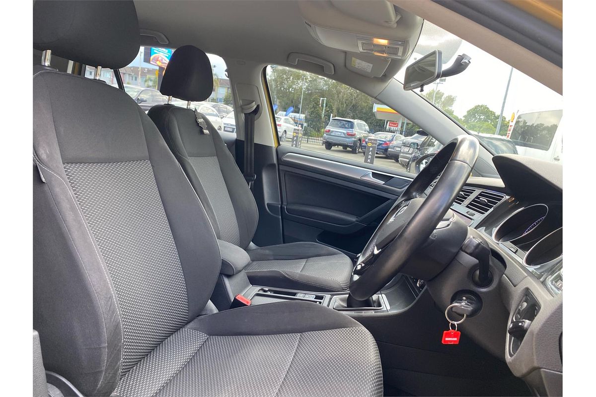 2017 Volkswagen Golf 110TSI 7.5