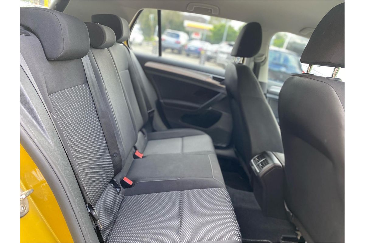 2017 Volkswagen Golf 110TSI 7.5