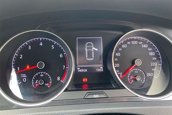 2017 Volkswagen Golf 110TSI 7.5