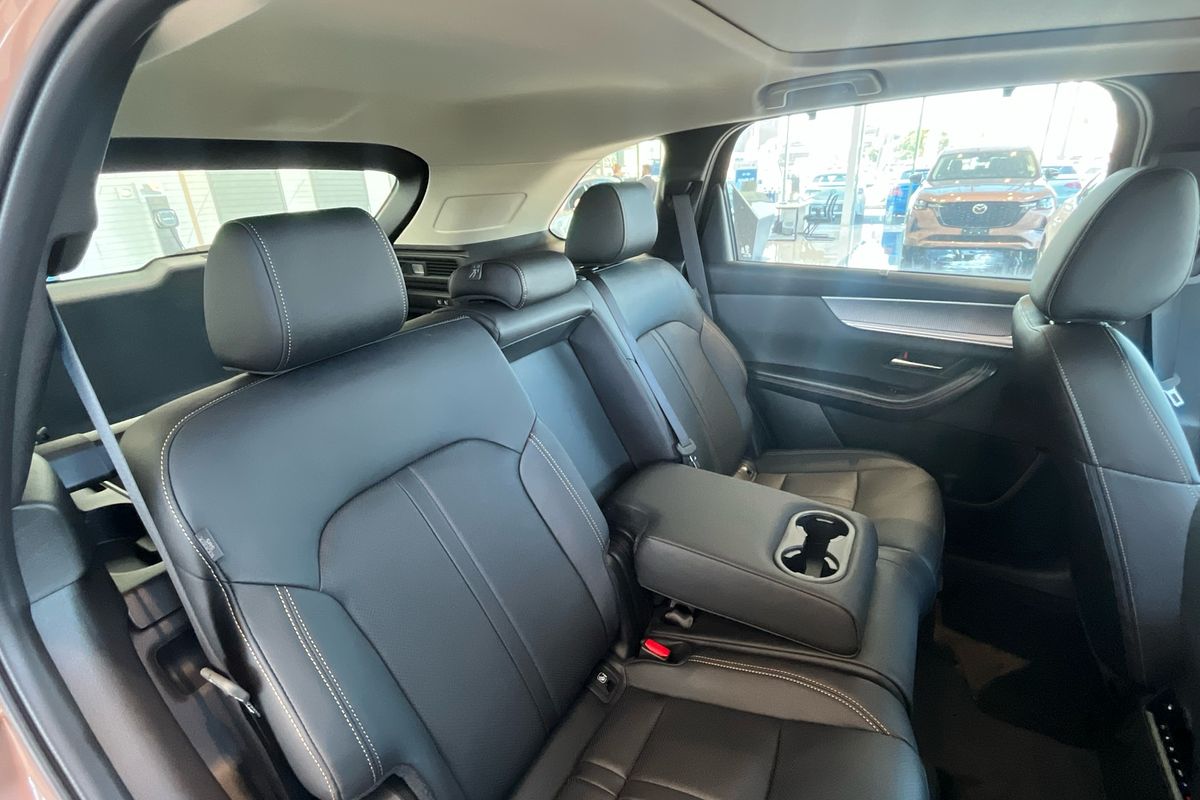2025 Mazda CX-70 G50e GT KJ