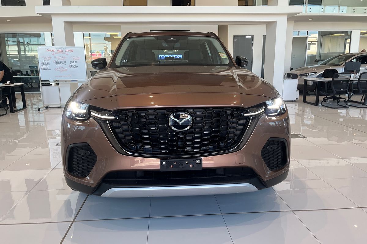 2025 Mazda CX-70 G50e GT KJ