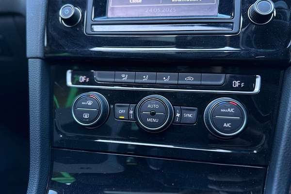 2015 Volkswagen Golf R 7