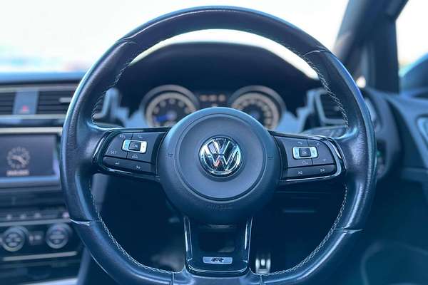 2015 Volkswagen Golf R 7