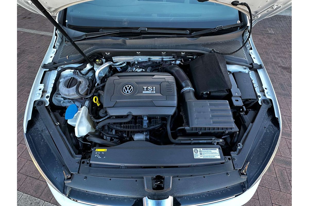 2015 Volkswagen Golf R 7