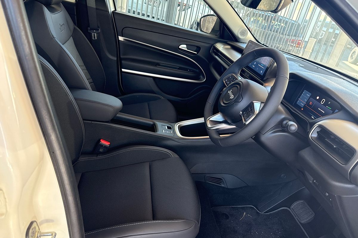 2024 Jeep Avenger Limited JJ