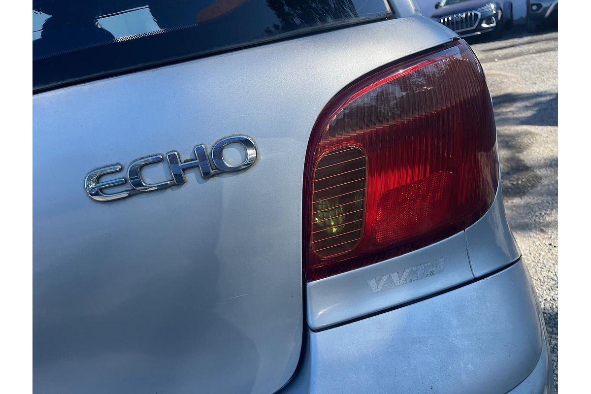 2003 Toyota Echo NCP10R