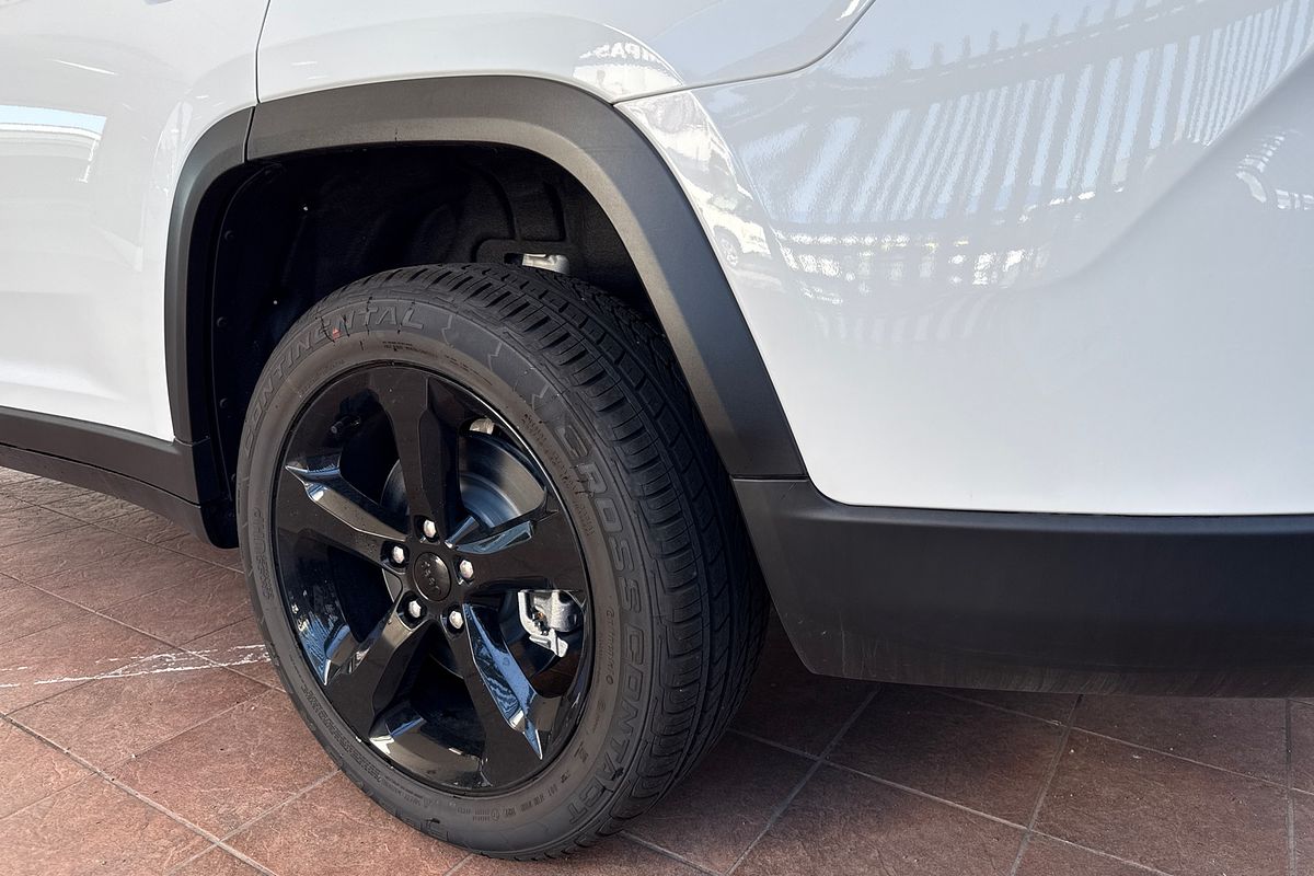 2023 Jeep Grand Cherokee Night Eagle WL