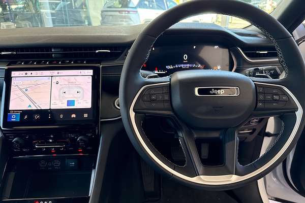 2023 Jeep Grand Cherokee Night Eagle WL