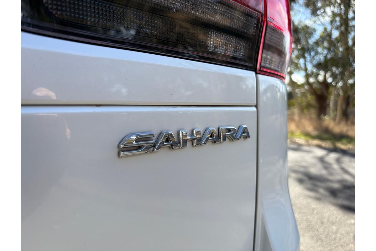 2022 Toyota Landcruiser Sahara FJA300R