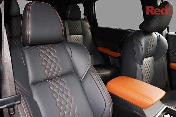 2025 Mitsubishi Outlander PHEV Exceed Tourer ZM