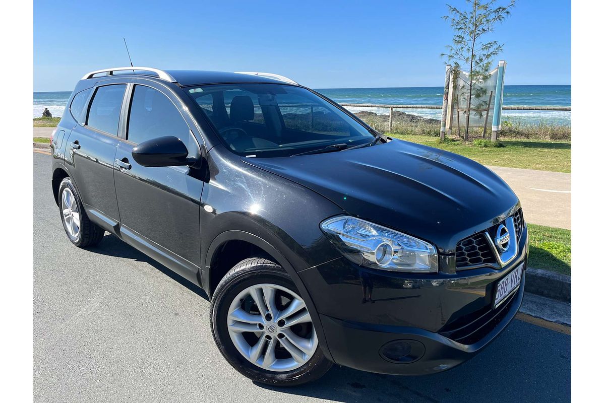 2013 Nissan Dualis +2 ST J10 Series 4