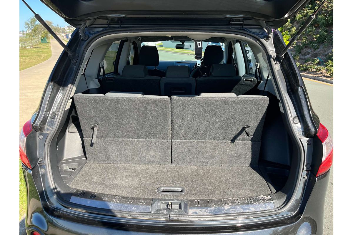 2013 Nissan Dualis +2 ST J10 Series 4