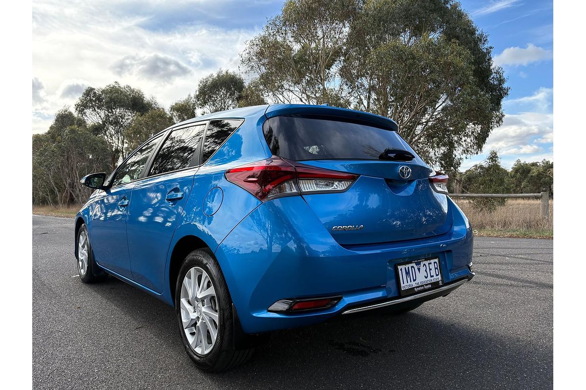 2017 Toyota Corolla Ascent Sport ZRE182R