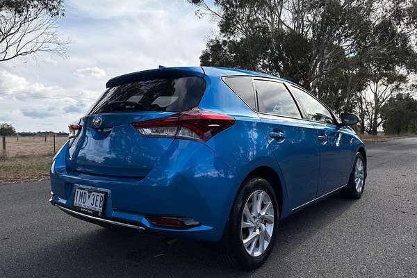 2017 Toyota Corolla Ascent Sport ZRE182R