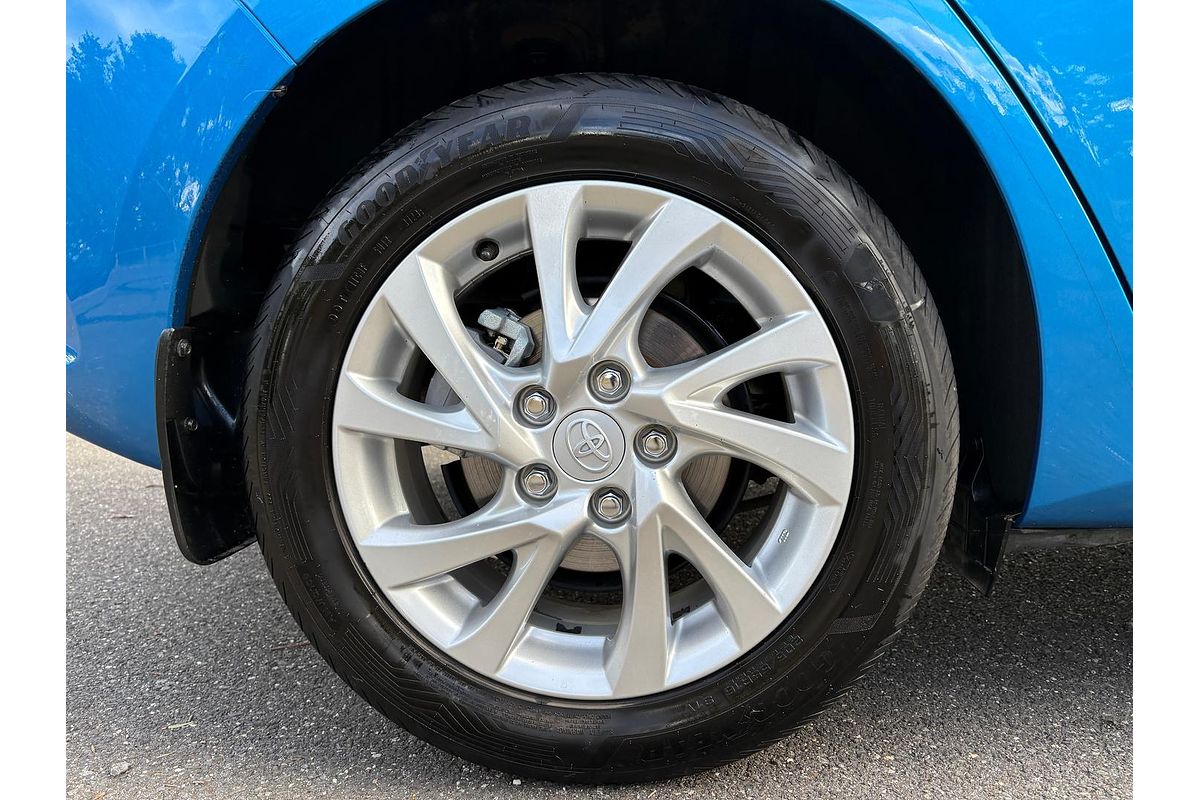 2017 Toyota Corolla Ascent Sport ZRE182R