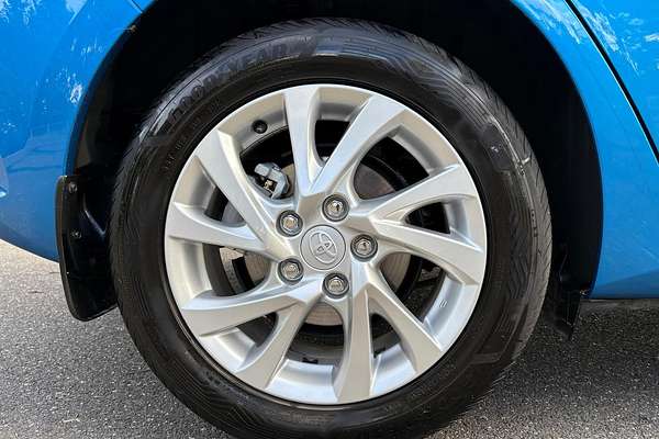 2017 Toyota Corolla Ascent Sport ZRE182R