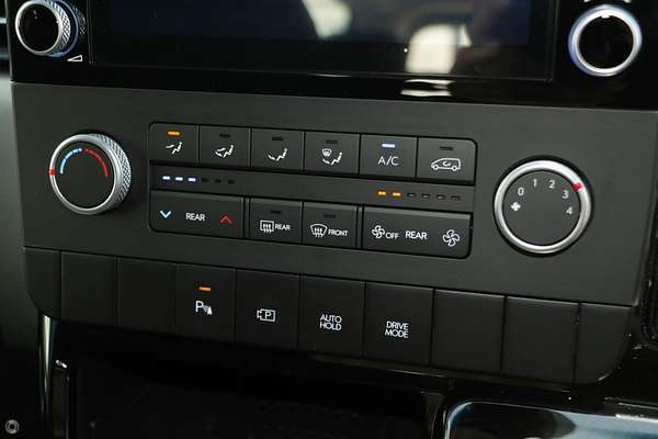 2025 Hyundai STARIA US4.V3 AWD