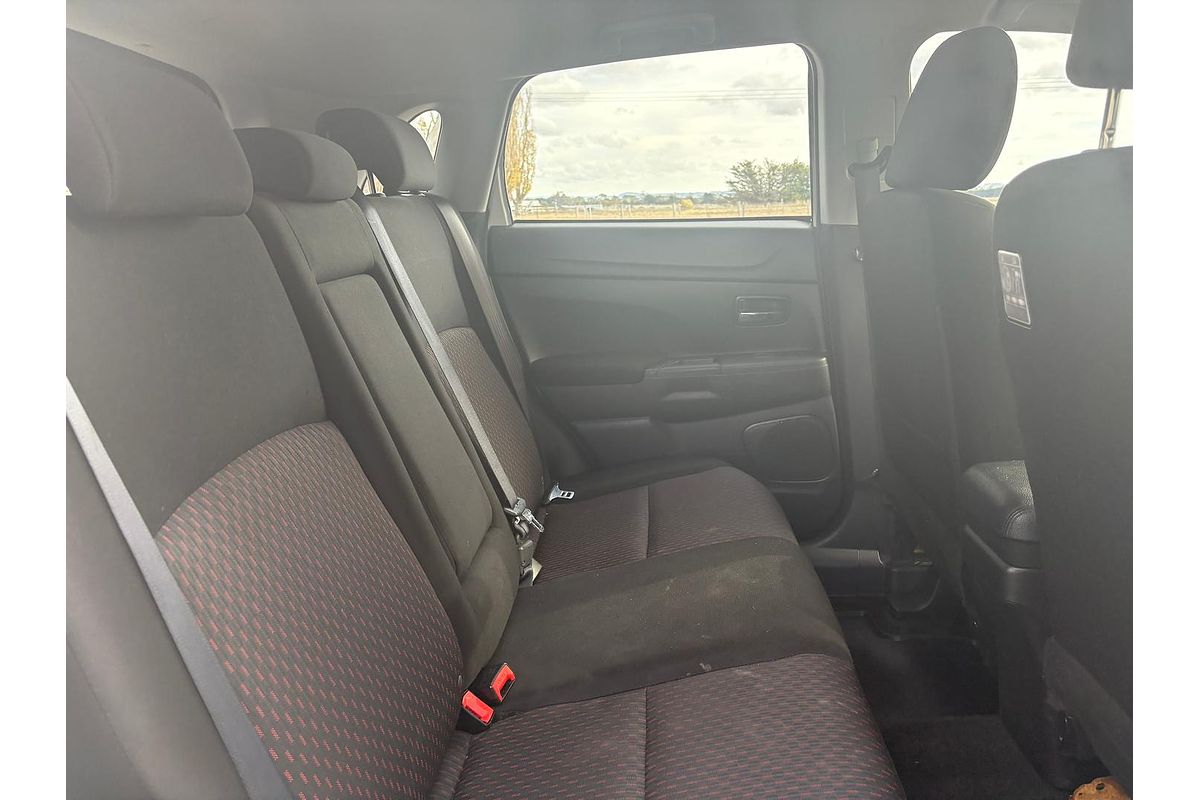 2019 Mitsubishi ASX ES XD