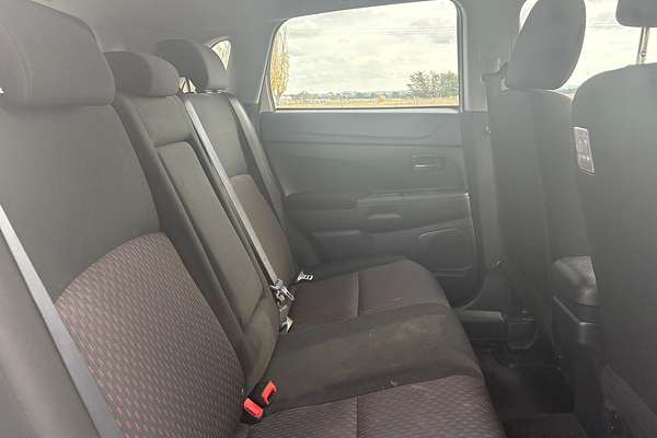 2019 Mitsubishi ASX ES XD