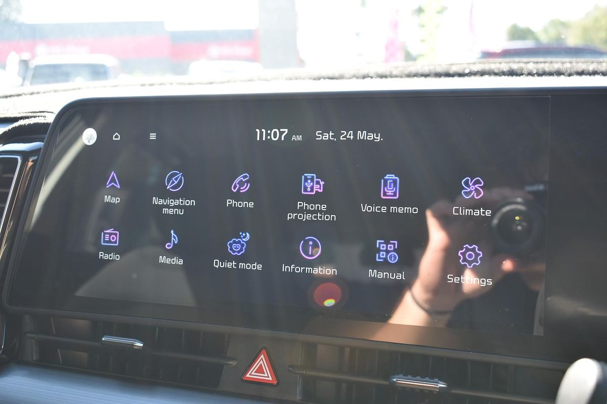 2022 Kia Sportage SX NQ5